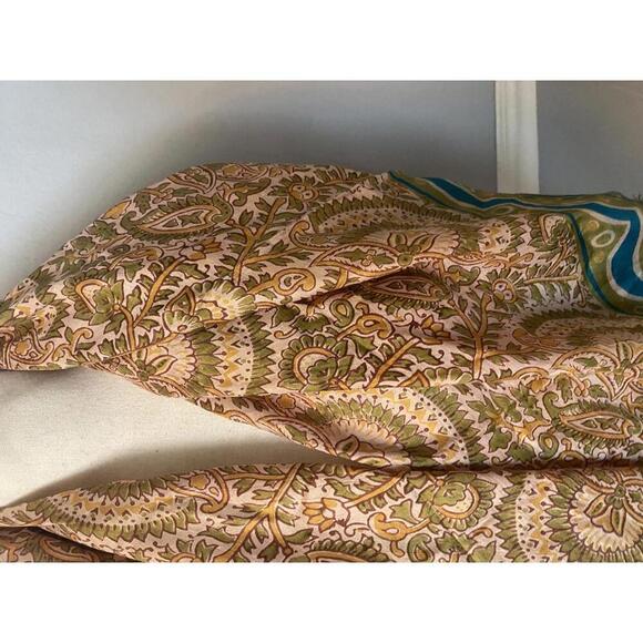 Vintage Silk Bohemian Paisley Print Women's Scarf with Fringed Edges - Picture 1 of 15